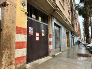 Read more about the article Catarroja finalitza el treball d’emergència als garatges després de la DANA