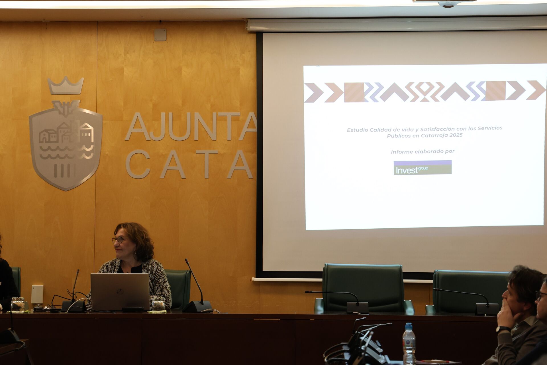 Read more about the article Catarroja obté una valoració positiva de la seua qualitat de vida i mira al futur amb optimisme: el 77,8 % creu que millorarà en els pròxims dos anys